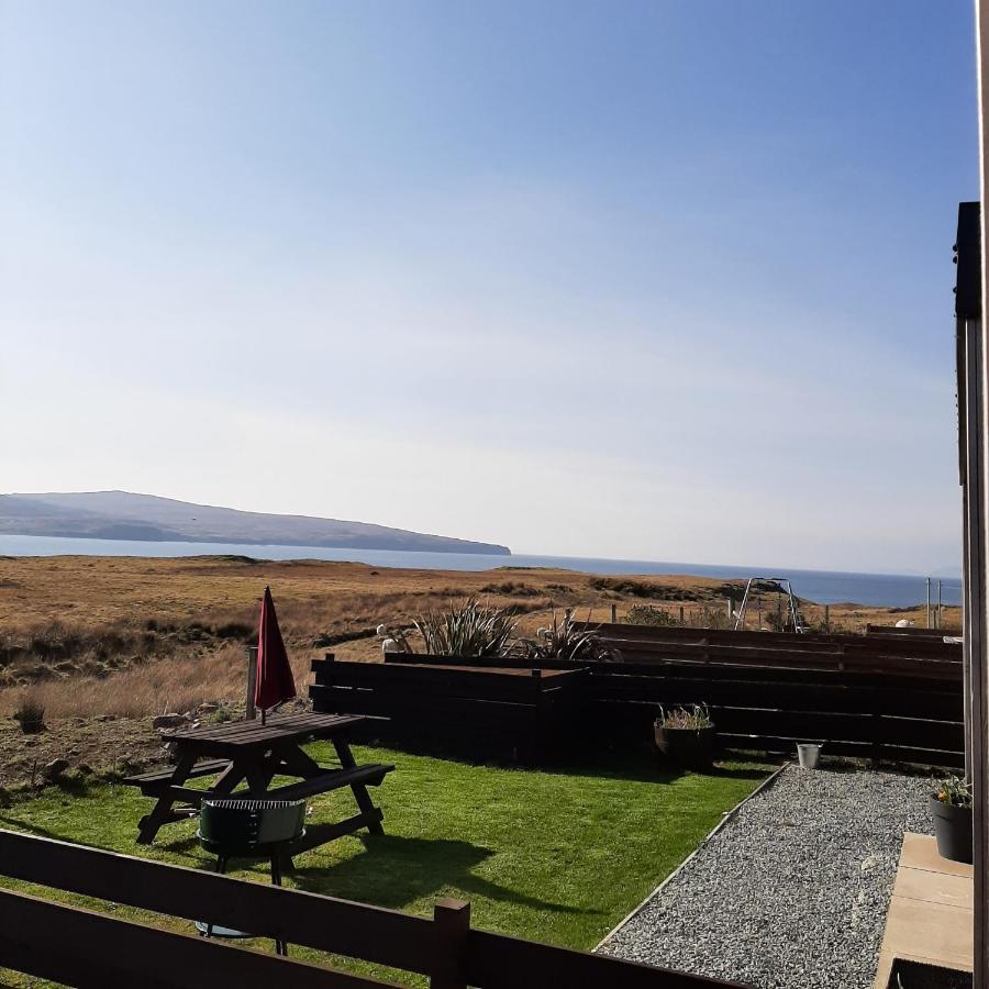 Lampay Chalets Dunvegan  Exterior photo
